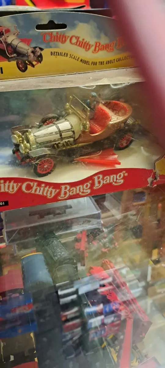 Corgi Chitty Chitty Bang Bang Car - Image 4