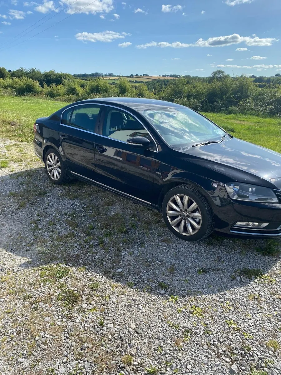 Volkswagen Passat 2013 - Image 3