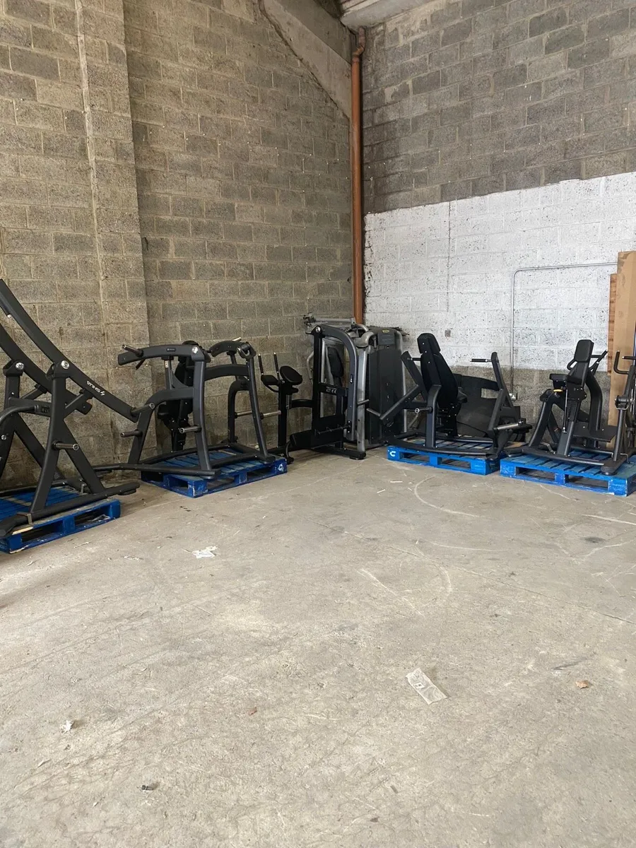 Gym equipment - Image 1