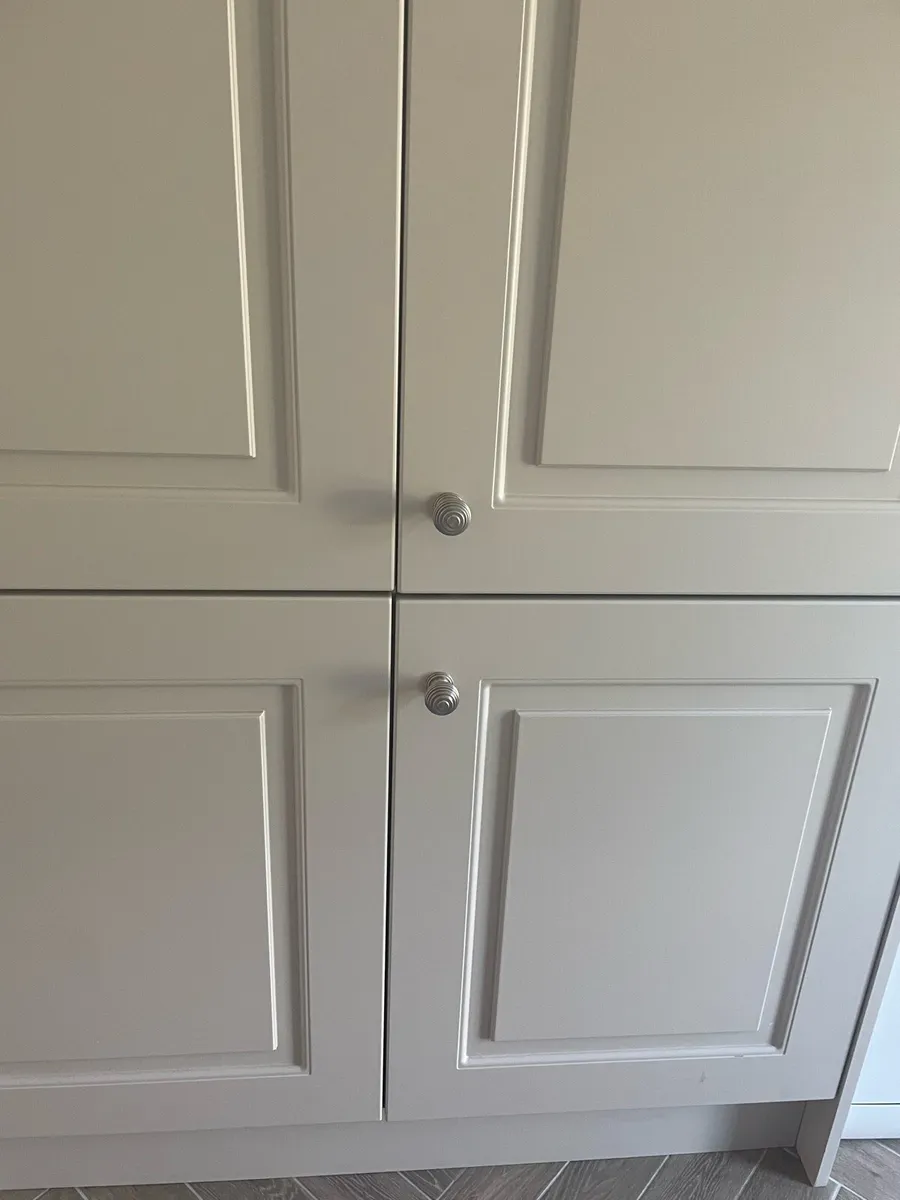 Kitchen door handles - Image 2