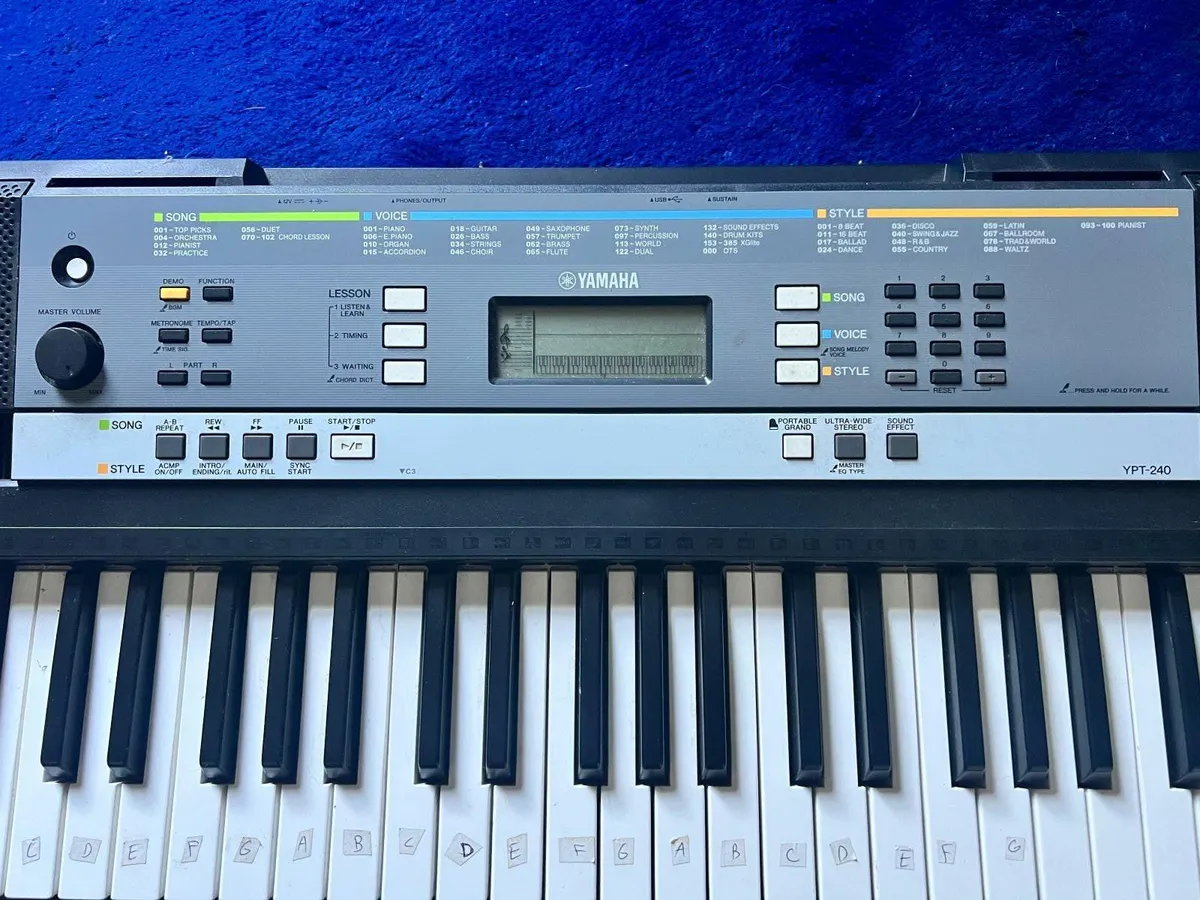 Electric Yamaha Piano - Image 2