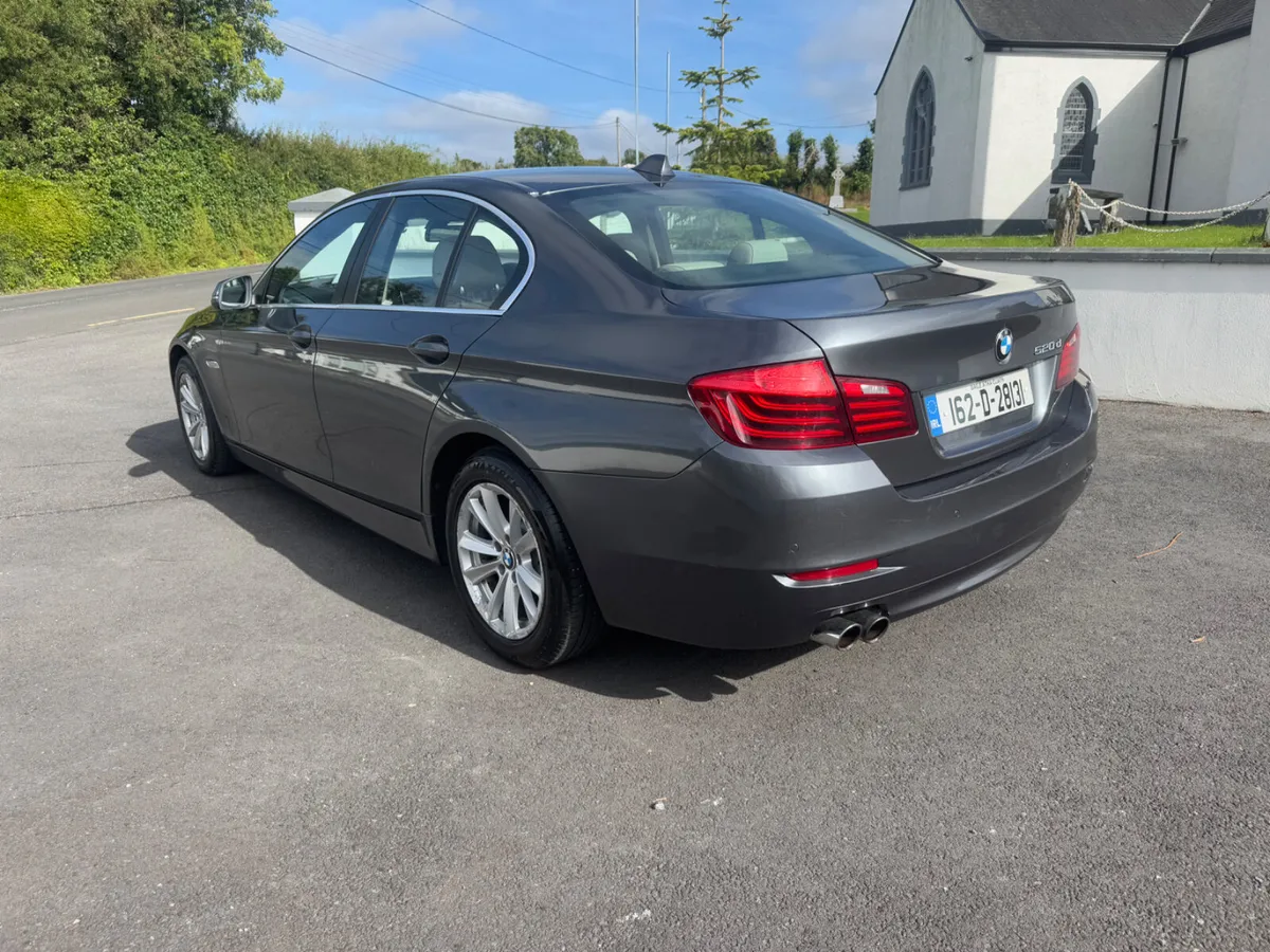 BMW 5-Series 2016 - Image 4