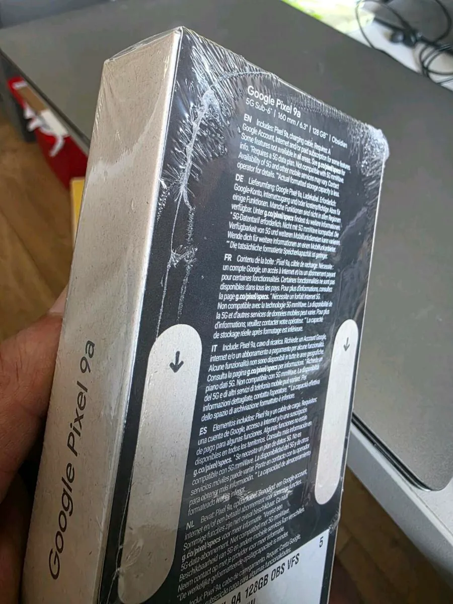 Google Pixel 9a **brand new** - Image 2