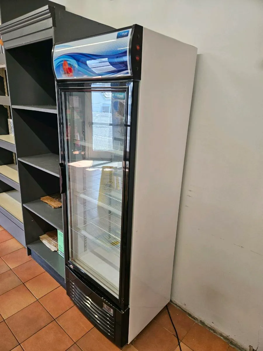 Display Fridge - Image 2