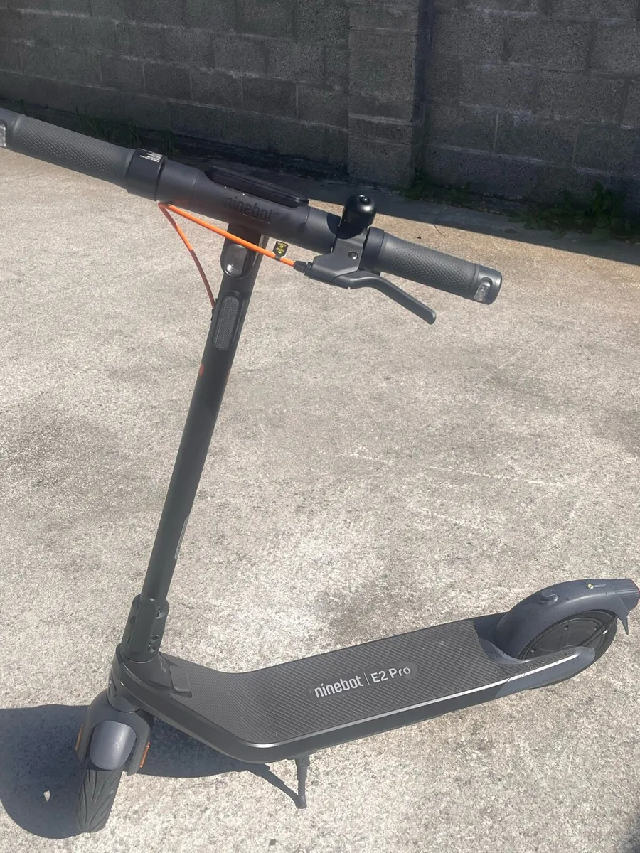 Segway Ninebot E2 PRO Scooter - Image 1
