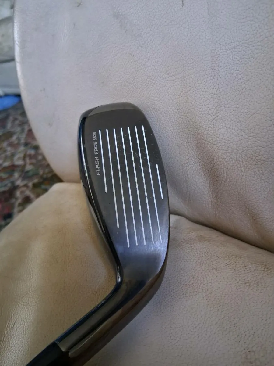 Left Hand Hybrids - Image 3