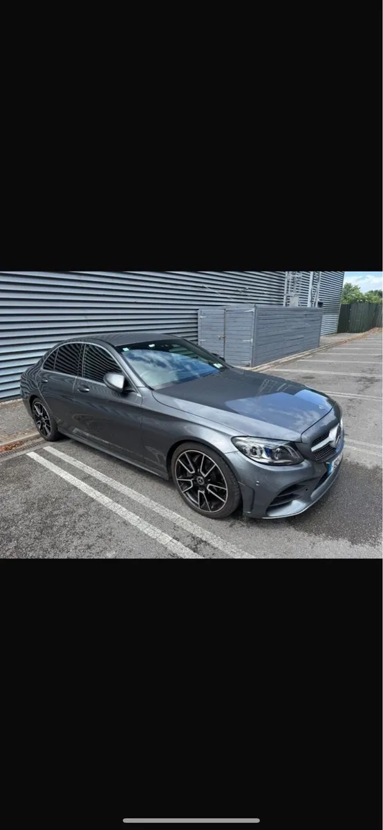 Mercedes Benz C200D Amg line premium - Image 3