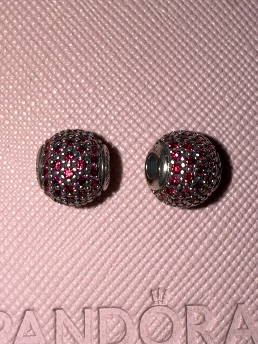 Pandora Pave Charms each 12 Euro - Image 2