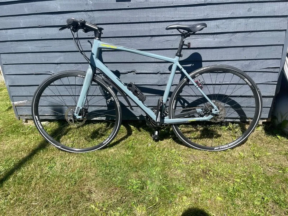 Giant Rapid 3 Road Bike - Image 1