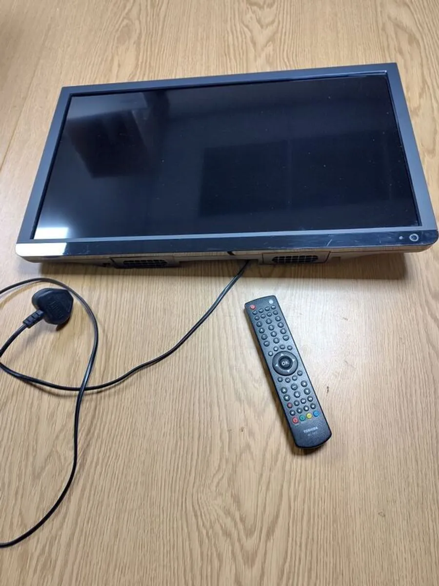 Toshiba 24" TV with built in DVD player - Image 1