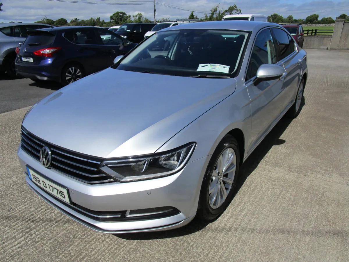 Volkswagen Passat 2019 - Image 3