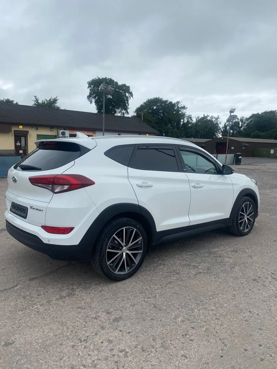 Hyundai Tucson - Image 2