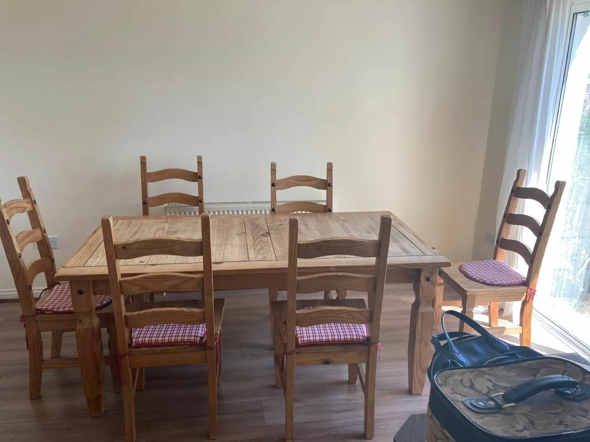 Dining set