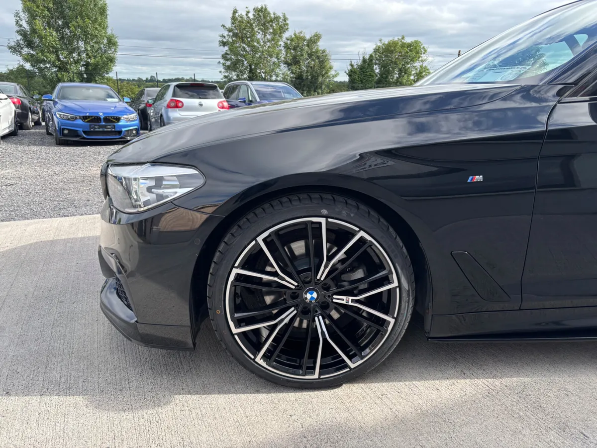STUNNING 2018 BMW 520d M SPORT M PERFORMANCE - Image 4