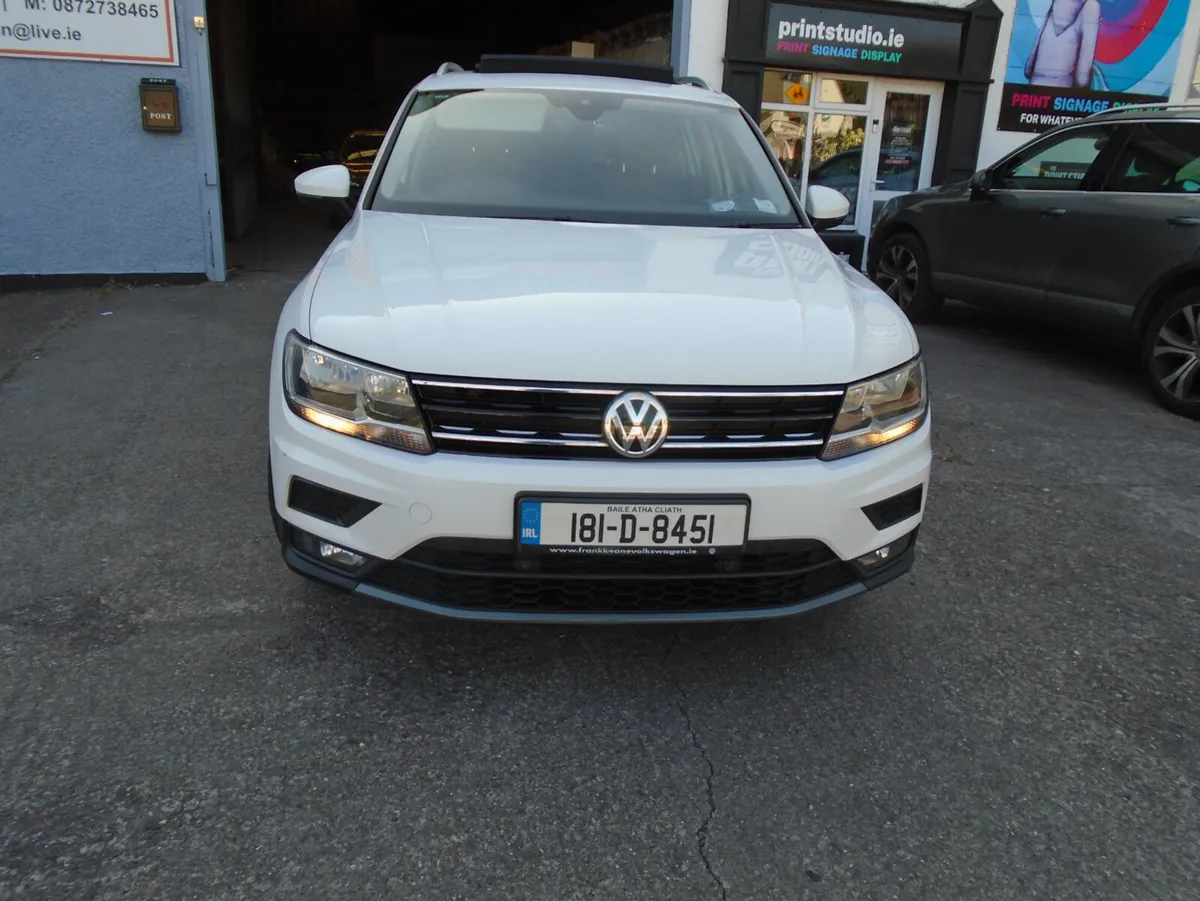 Volkswagen Tiguan 2018 C/L WITH SUN ROOF - Image 2