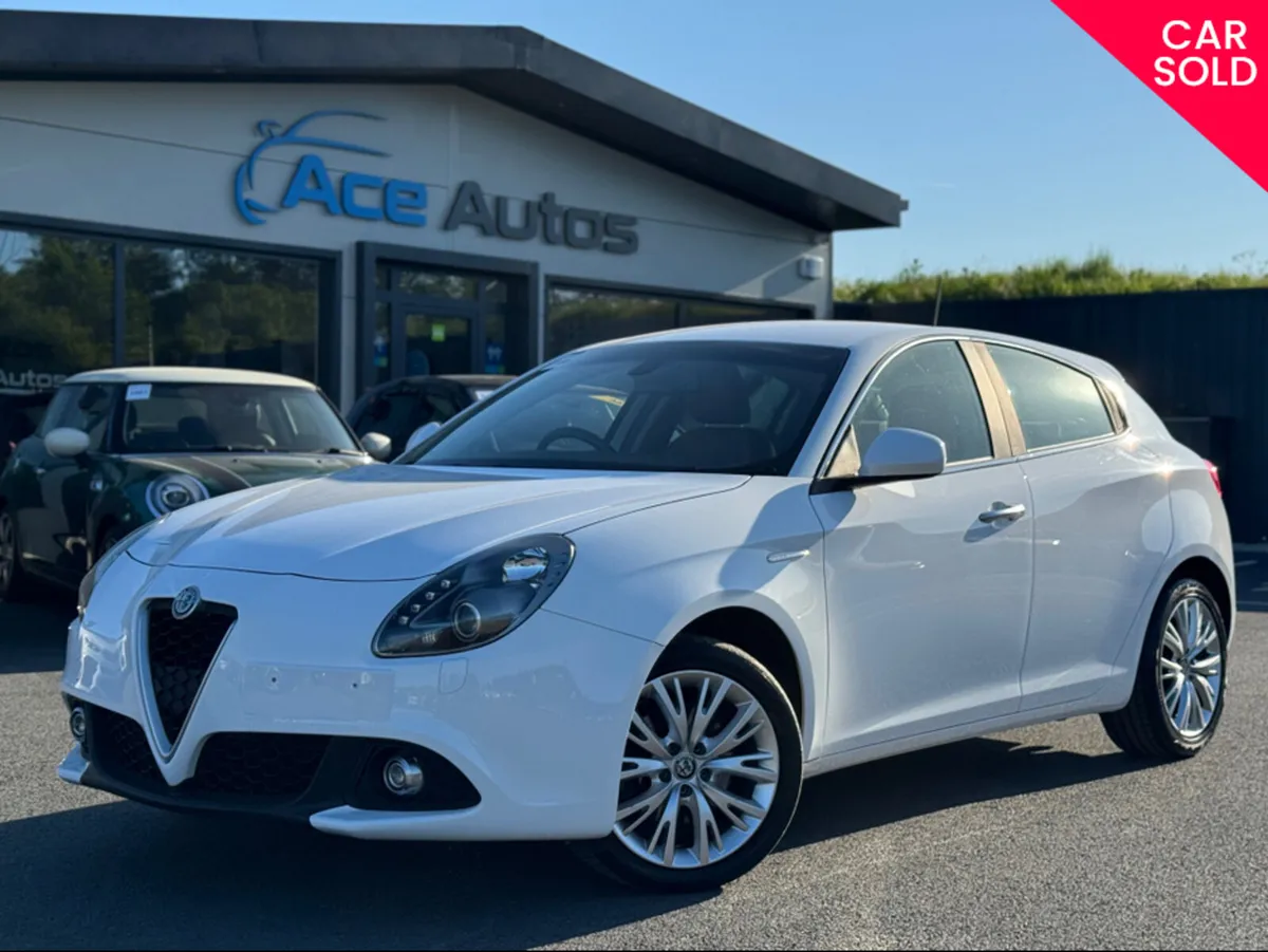 Alfa Romeo Giulietta ** DEPOSIT TAKEN ** SUPER - 1 - Image 1