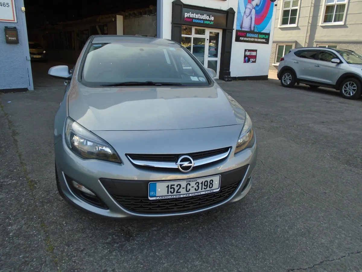 Opel Astra 2015 Low Kms - Image 2