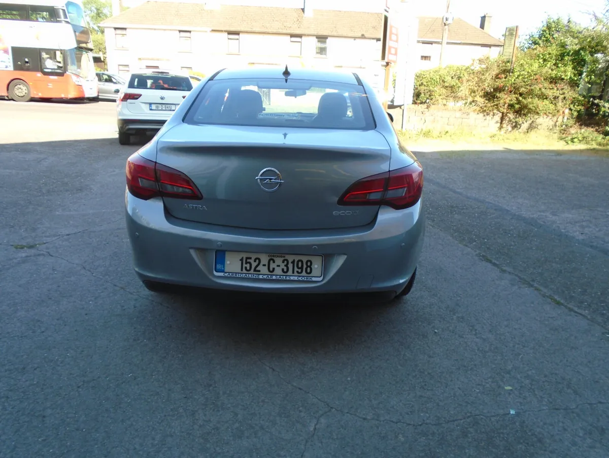 Opel Astra 2015 Low Kms - Image 4