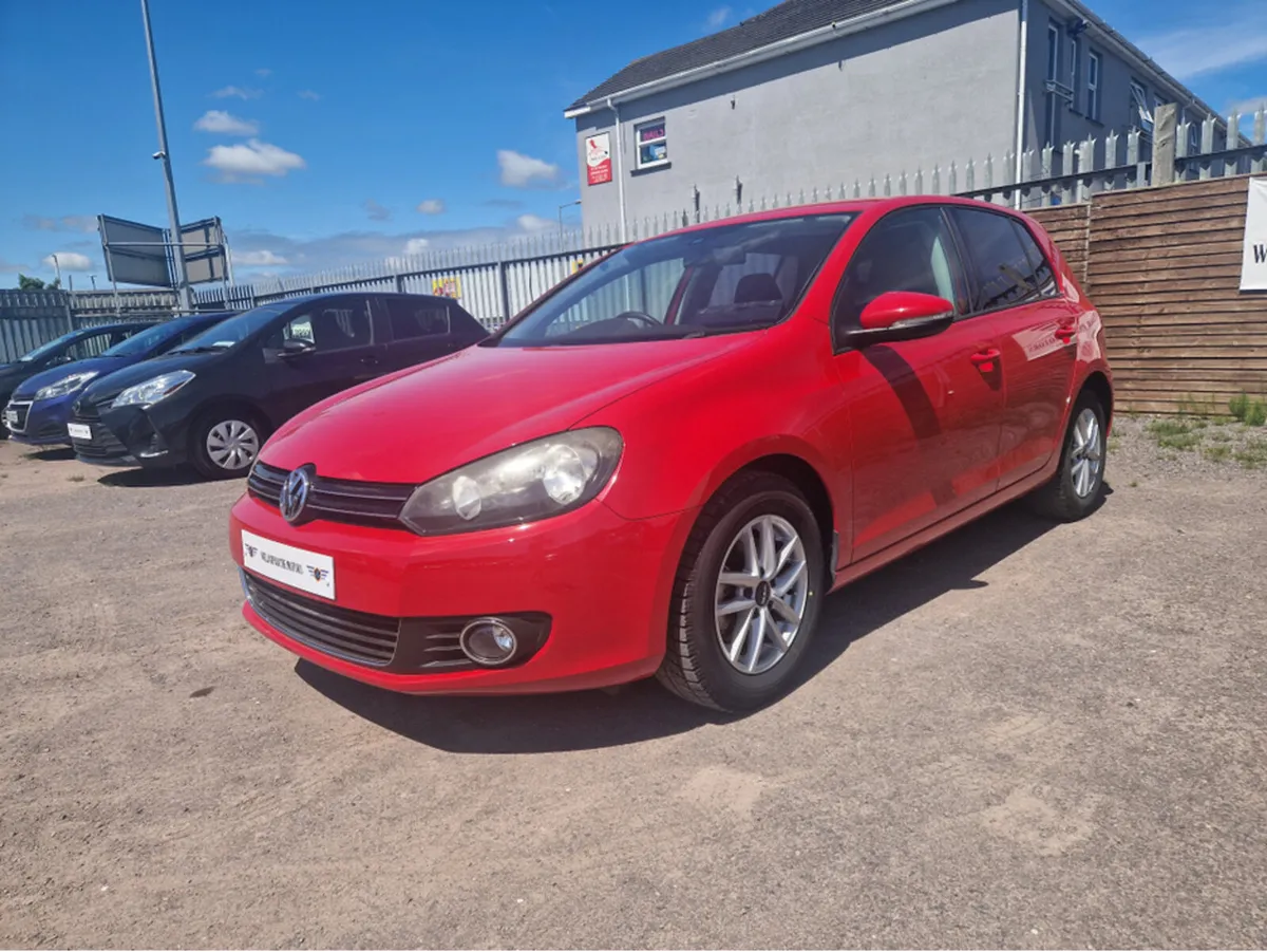 Volkswagen Golf 1.2 PETROL AUTO - Image 4