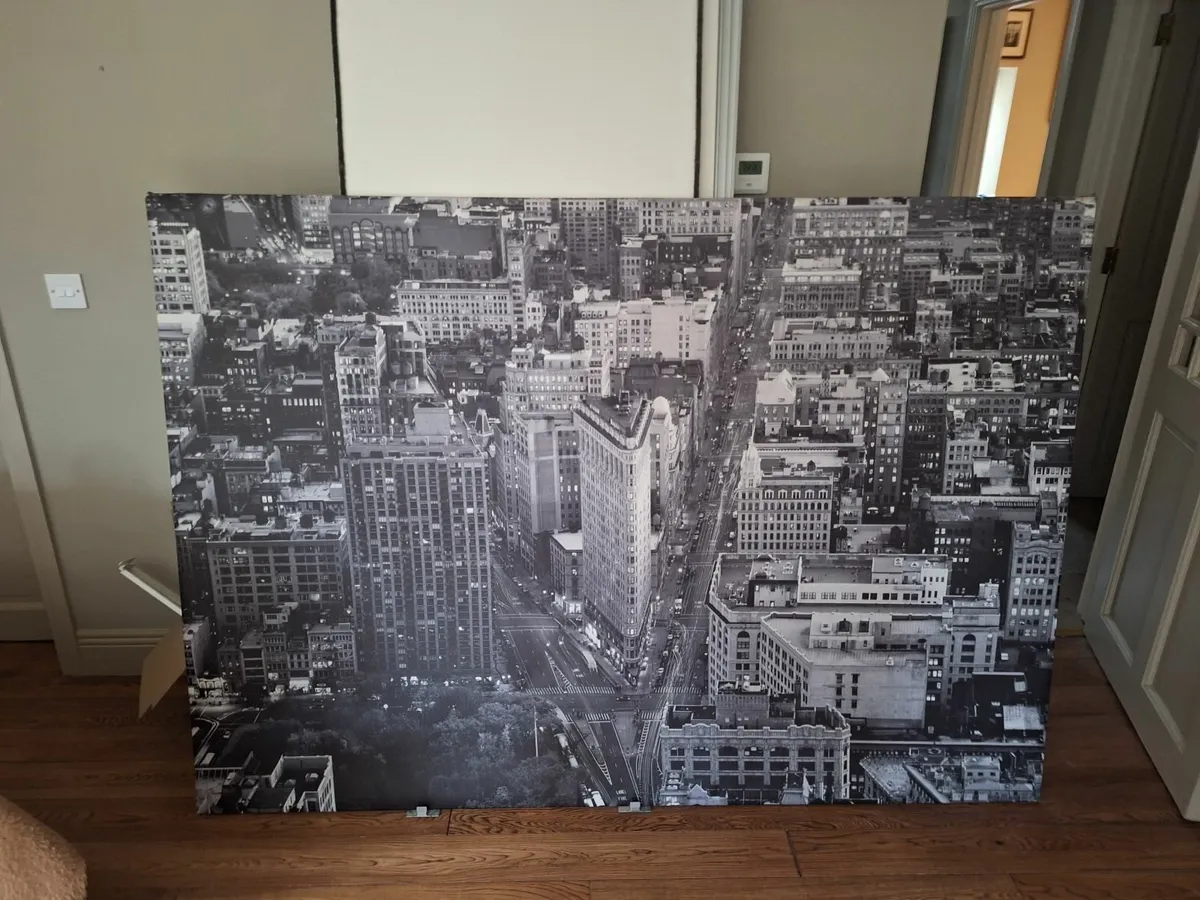 NYC Flatiron Black & White (200x140)