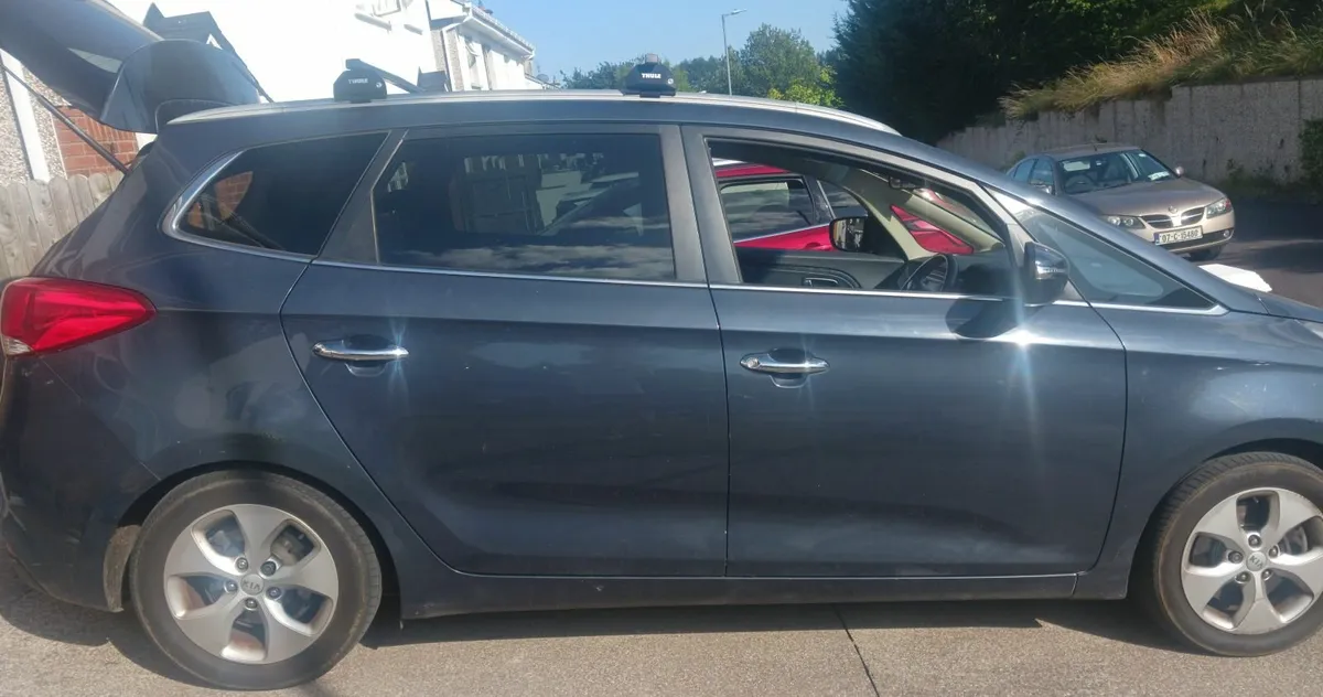 Kia Carens 2014 - Image 3