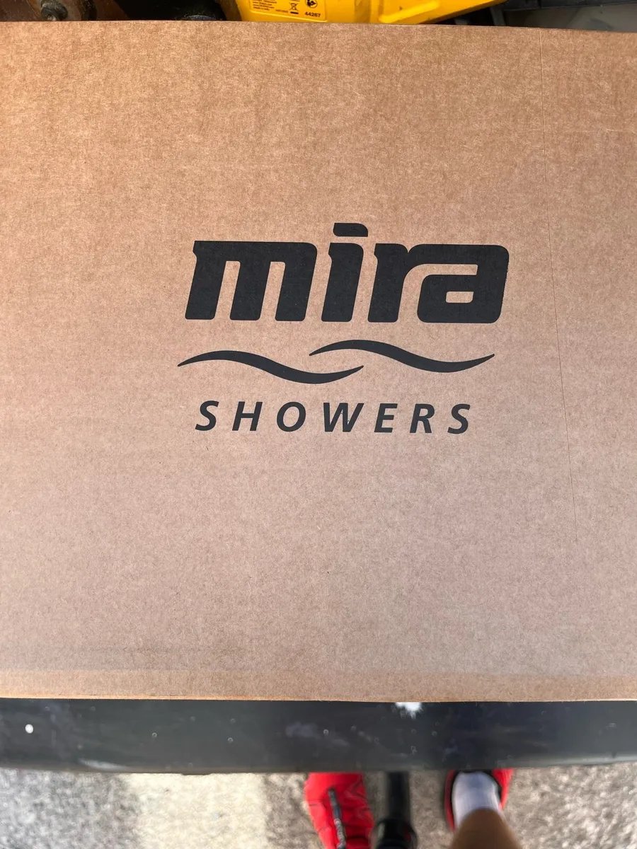 Mira Elite Shower - Image 1