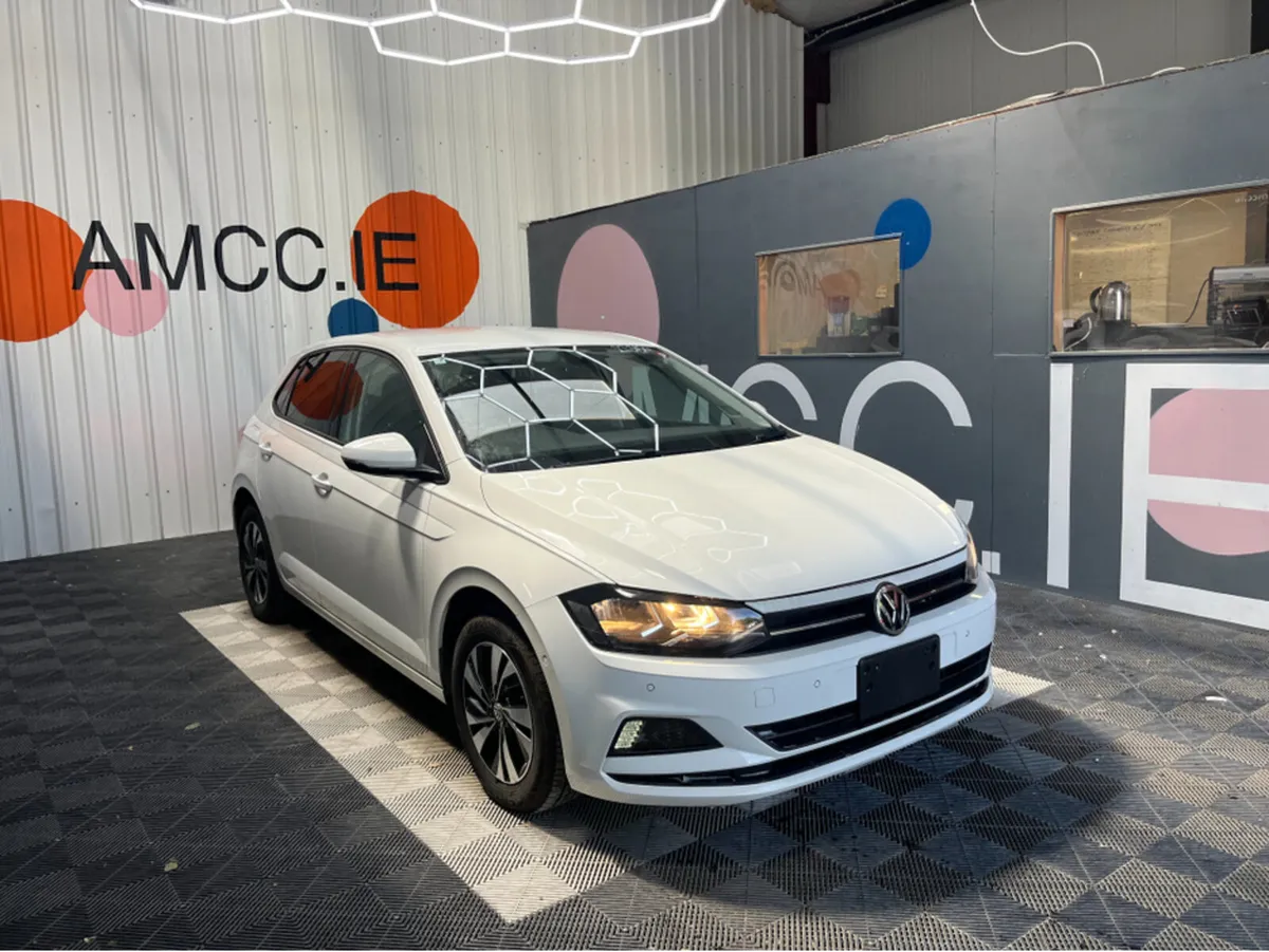 Volkswagen Polo 1.0 PETROL / 44k KMs / REVERSE CAM - Image 1