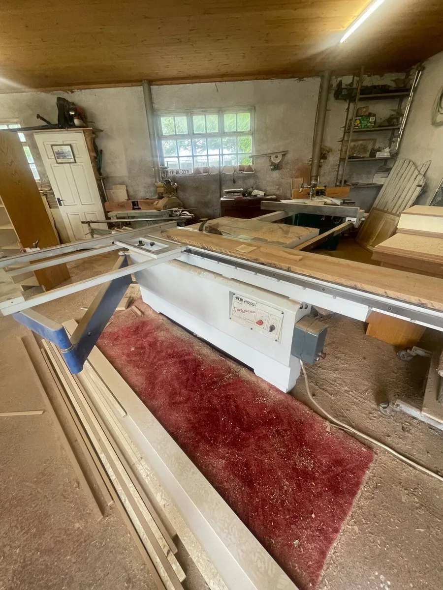 Woodwork machinery - Image 1