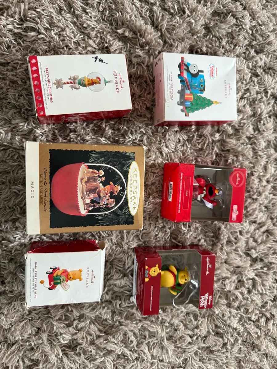 Christmas Disney Decoration - Image 1