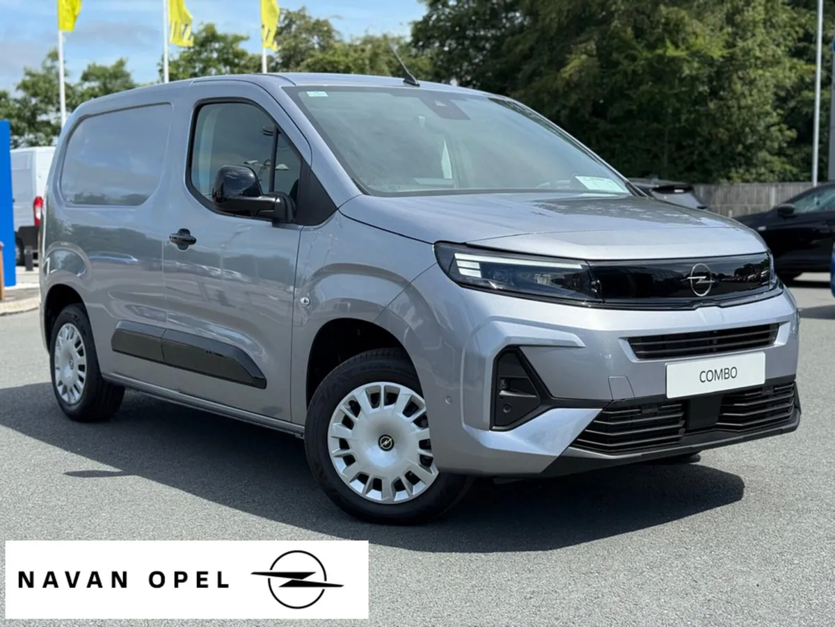 Opel Combo All-New Sportive SWB Automatic 1.5 TD 1 - Image 1