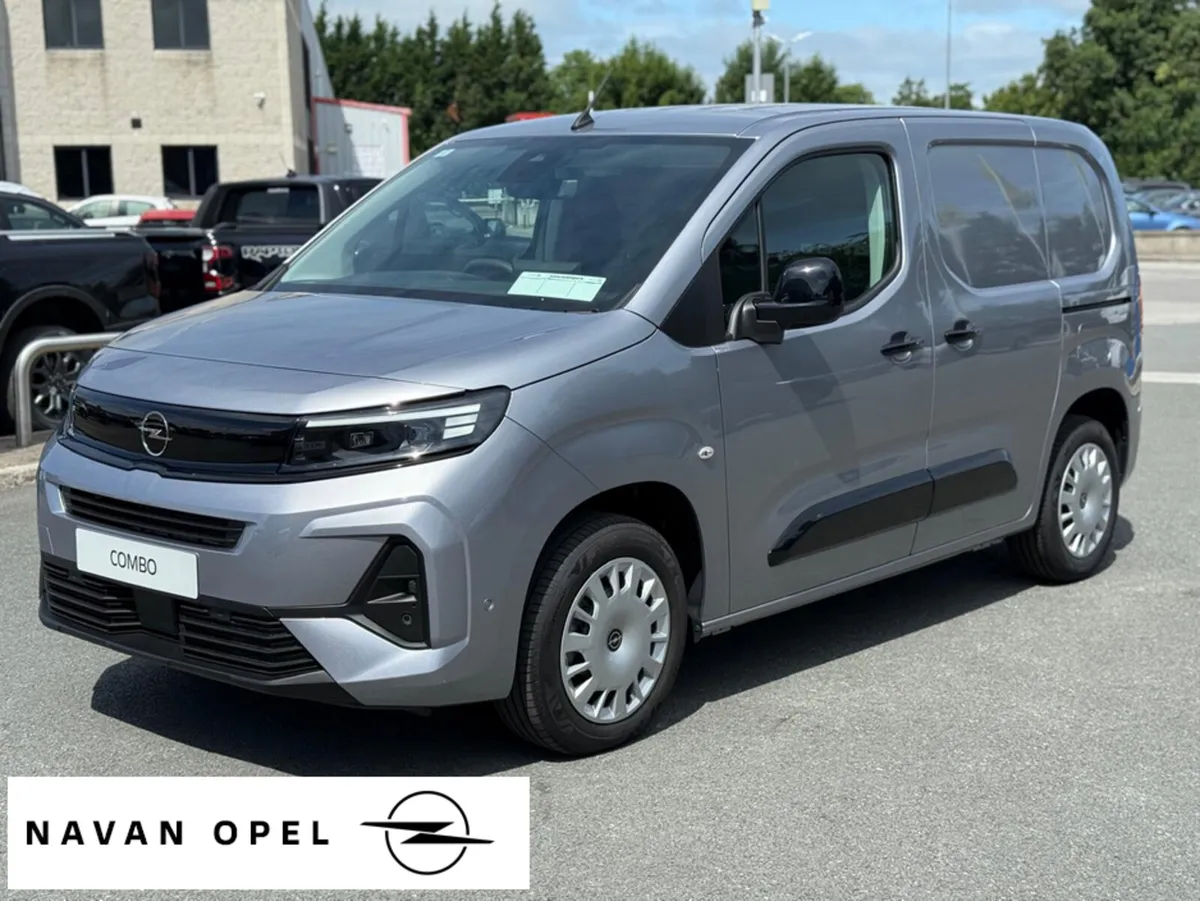 Opel Combo All-New Sportive SWB Automatic 1.5 TD 1 - Image 2