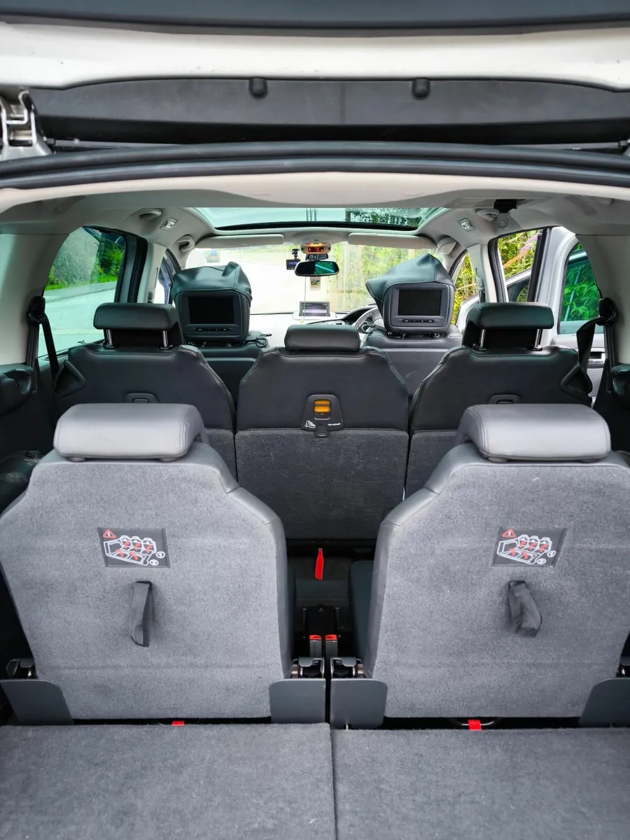 Peugeot 5008 Exclusive - Image 4