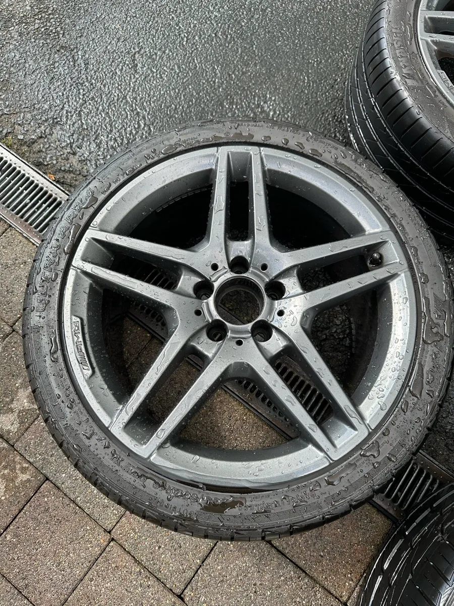 Mercedes AMG 18” wheels - Image 2