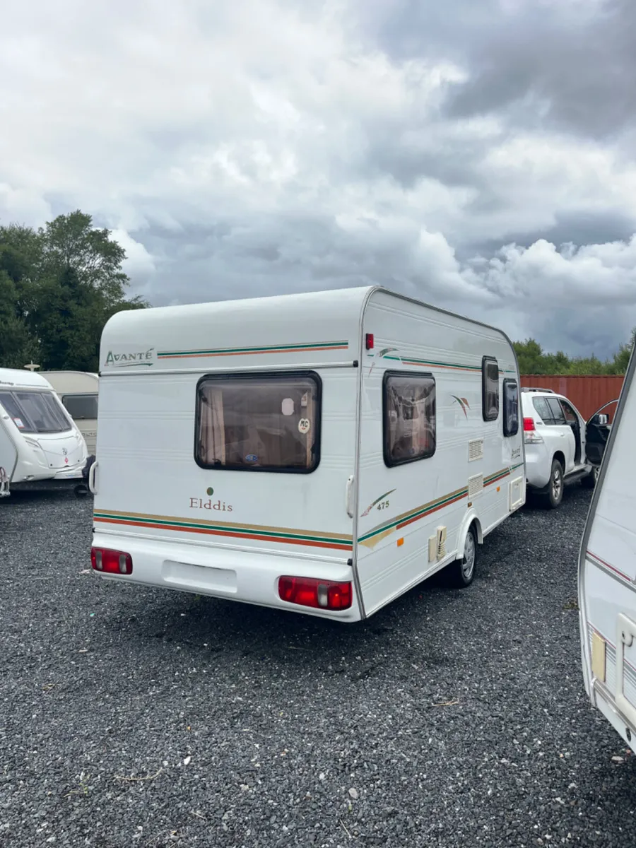 Elddis Avante 5 Berth Lightweight Caravan - Image 4