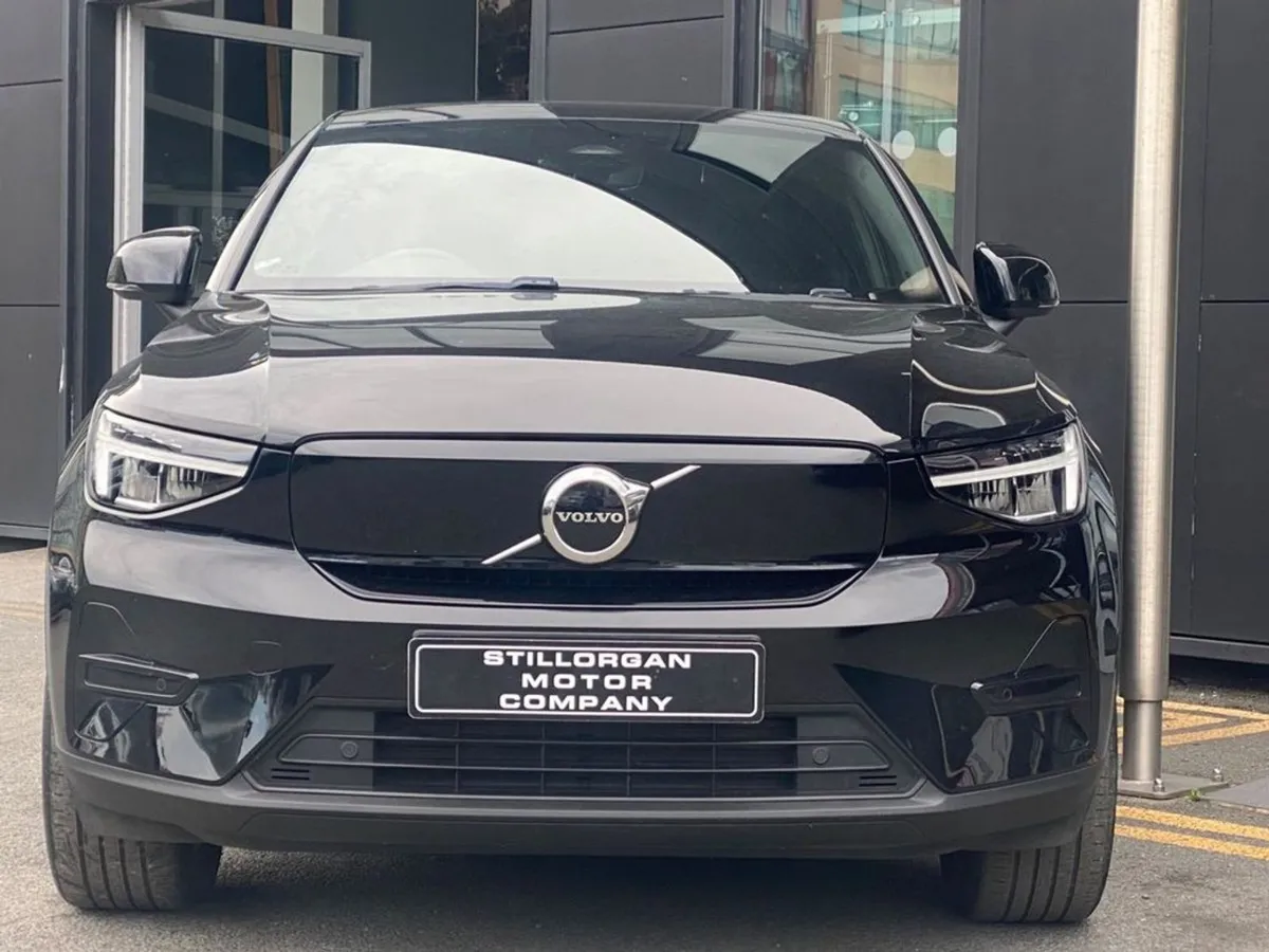 Volvo C40 Core Recharge Auto EV - Image 2
