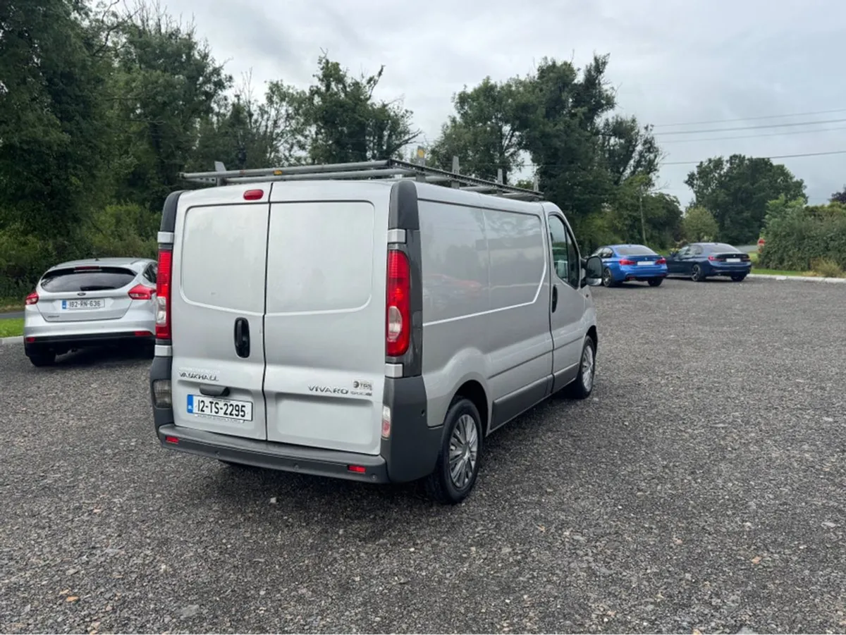 Opel Vivaro 2700 CDTI SWB 89 - Image 3