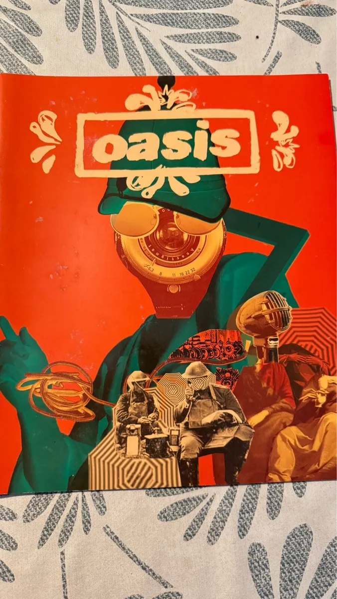 Oasis Tour Programme 08/09 - Image 1