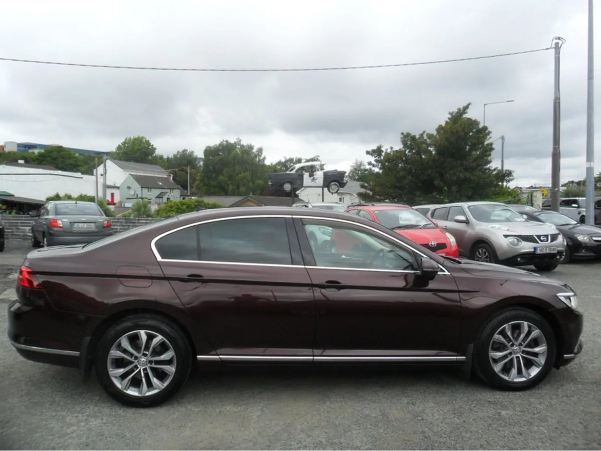 Volkswagen Passat Highline BE 1.6 TDI Manual 6spe - Image 2