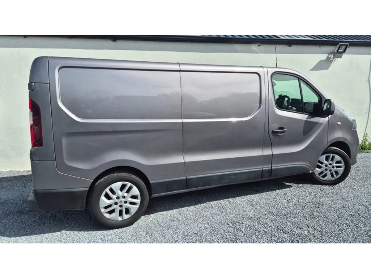 Renault Trafic 120 Sport - Image 4