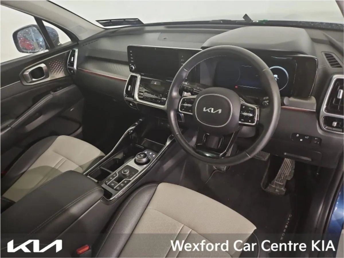 Kia Sorento 1.6 Phev K4 4X4 7 Seater Low Km s - Image 3