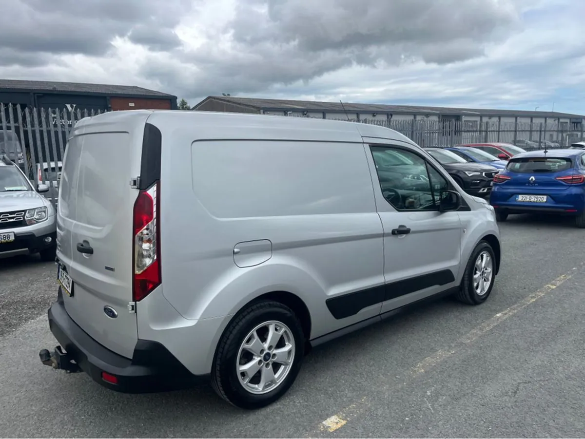 Ford Transit Connect 1.5 TDCI 6 Speed 3 Seat Trend - Image 4