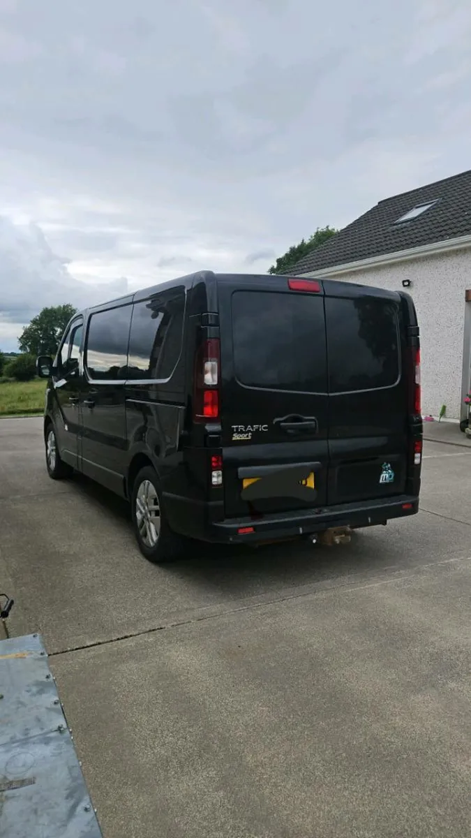 Renault Trafic Sport SWB - Image 3