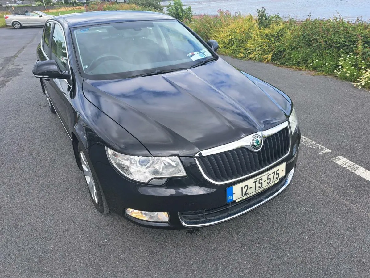 Skoda superb ambition 1.6 tdi tax 1/26 nct / 26 - Image 2