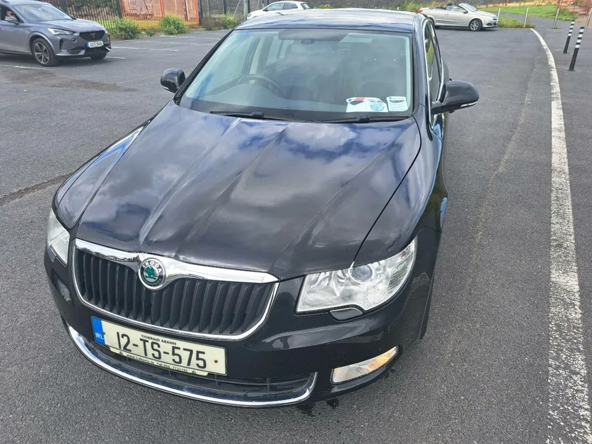 Skoda superb ambition 1.6 tdi tax 1/26 nct / 26 - Image 3