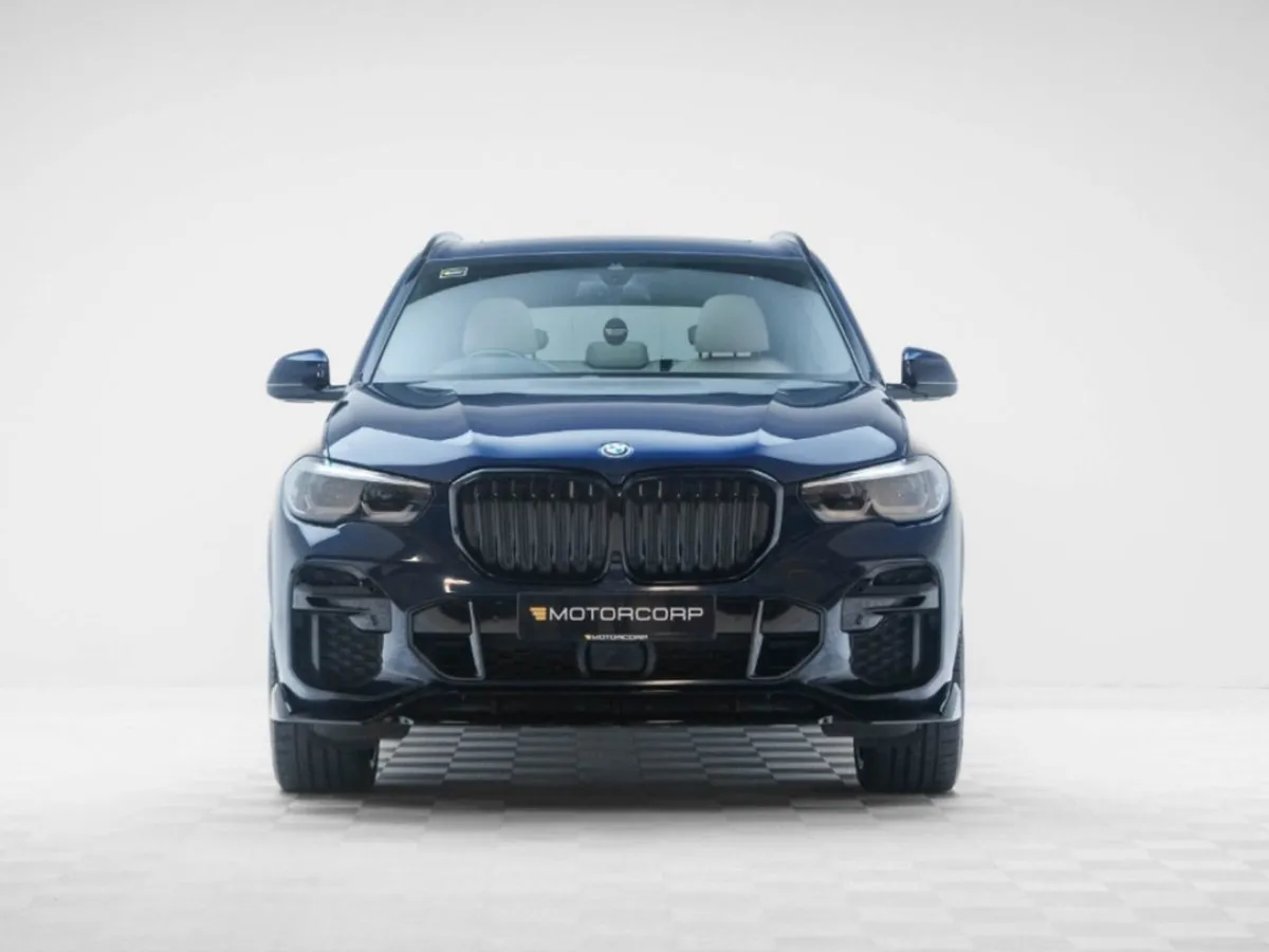 BMW X5 45E M Sport Xdrive  pan Roof - Image 2