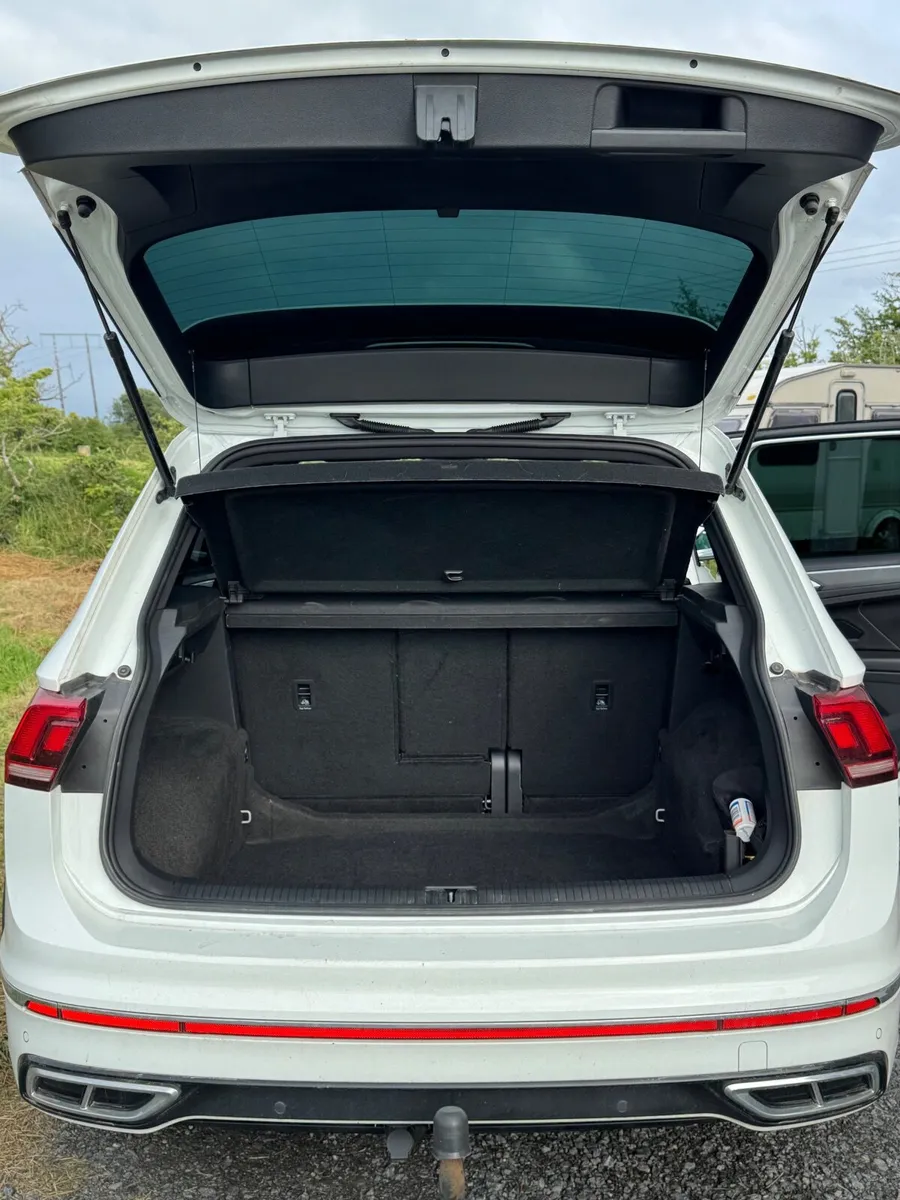 Volkswagen Tiguan 2021 - Image 4
