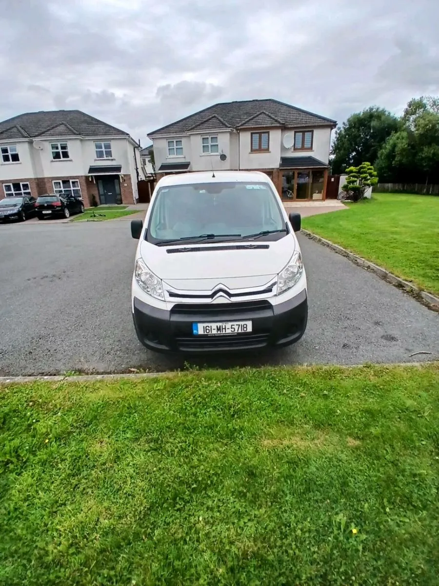 Van - Image 4