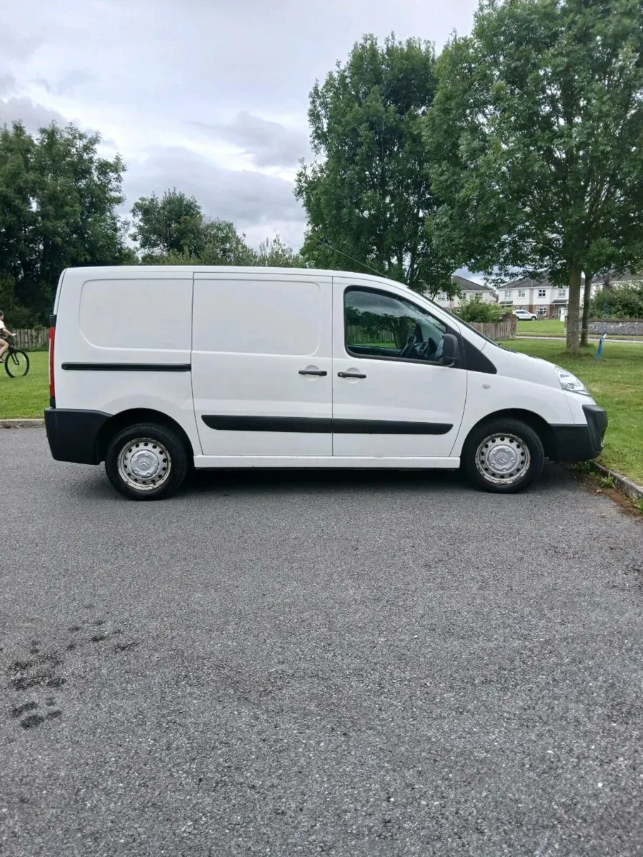 Van - Image 1