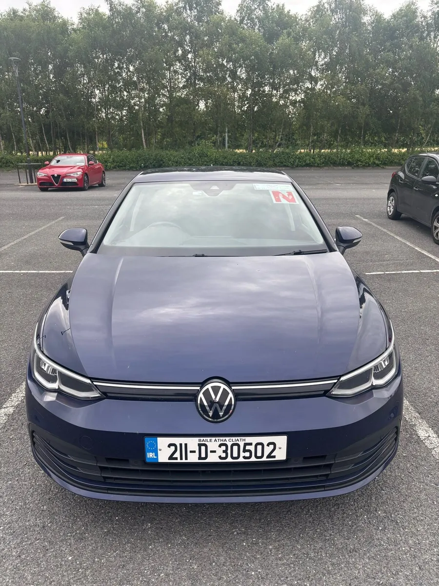 Volkswagen Golf - Image 1