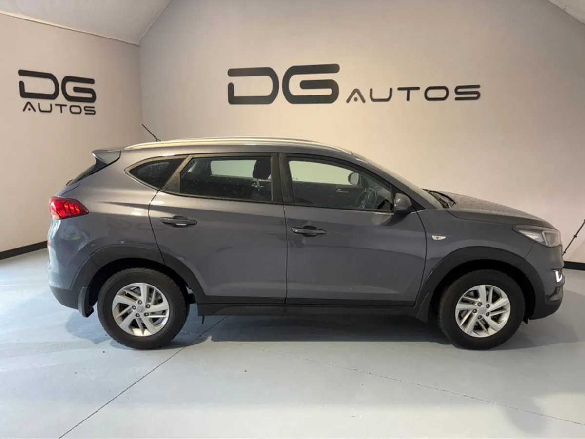 Hyundai Tucson Ix35 Comfort 1.6 D 5DR - Image 2
